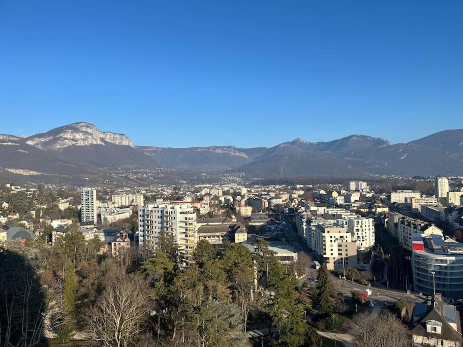 T2 Centre Ville Avec Vue Imprenable Chambéry 외부 사진