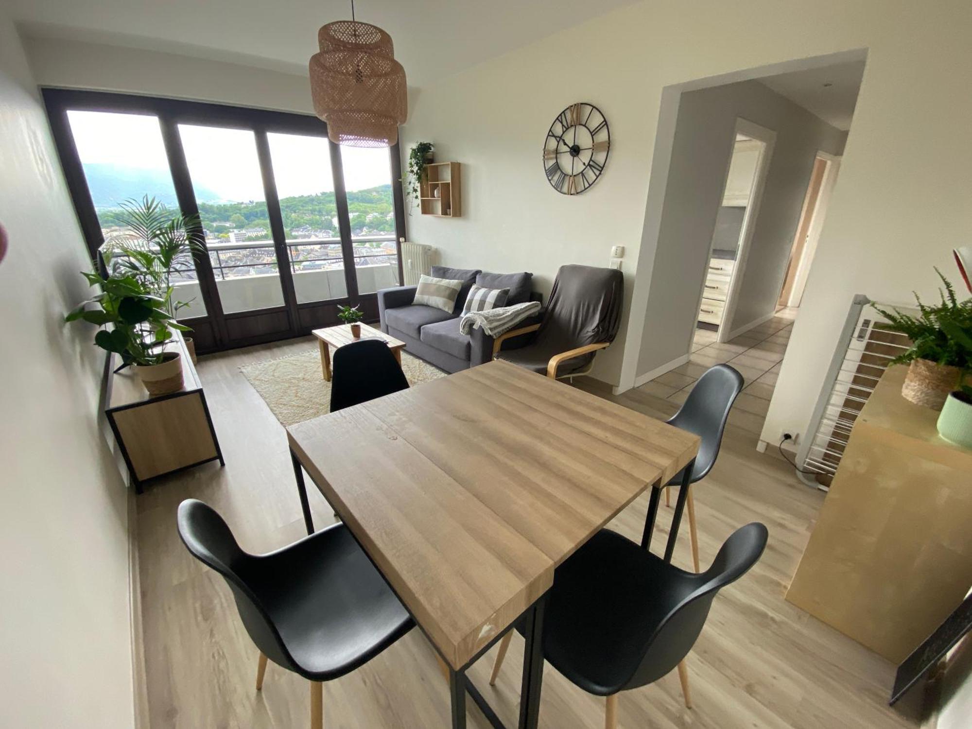 T2 Centre Ville Avec Vue Imprenable Chambéry 외부 사진